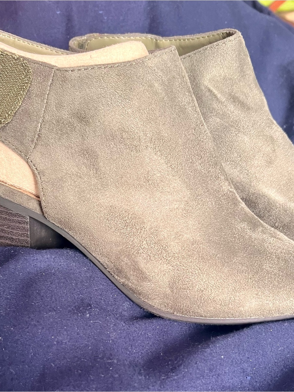 Women's Suede Peep-Toe Block Heel Sandals - Brown